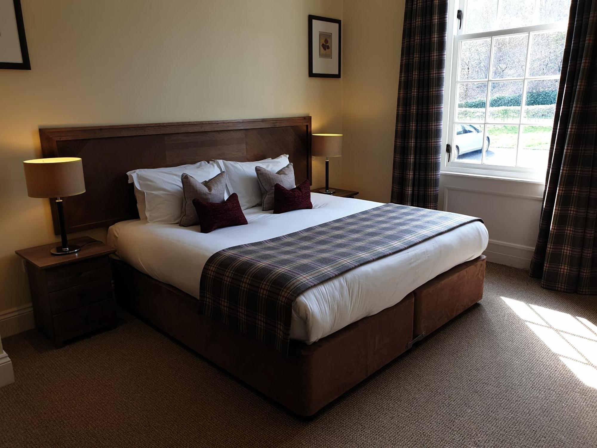 Cameron House On Loch Lomond อเล็กซานเดรีย ภายนอก รูปภาพ A bedroom at the hotel